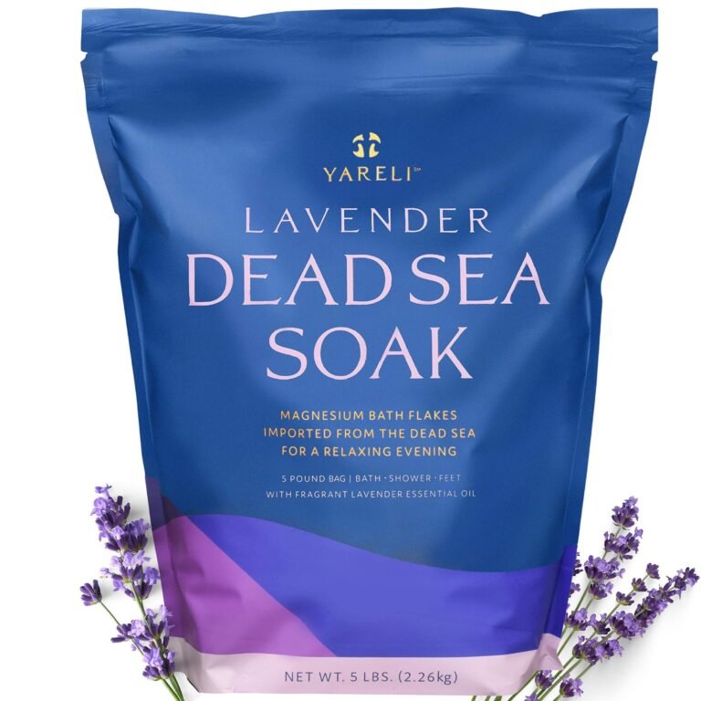 Blue bag of Yareli Lavender Dead Sea Soak with lavender sprigs