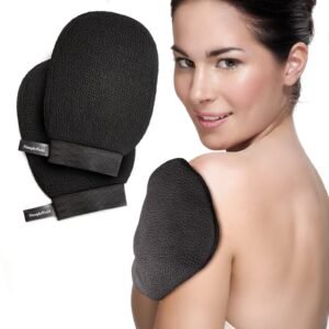 Woman with black exfoliating mitts, SimpleField brand, smiling at the camera